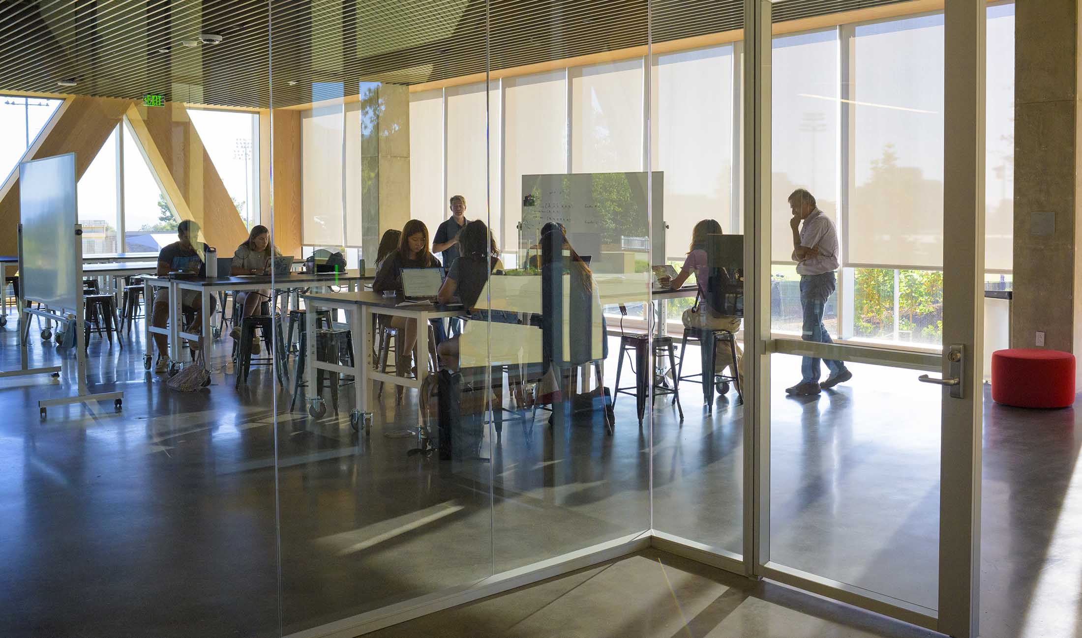 Students working in RDSC