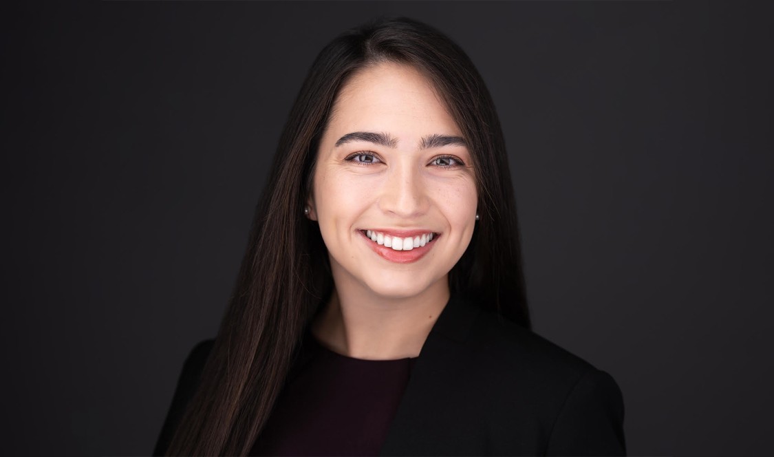 Lindsay Dixon (Burton) ’19.