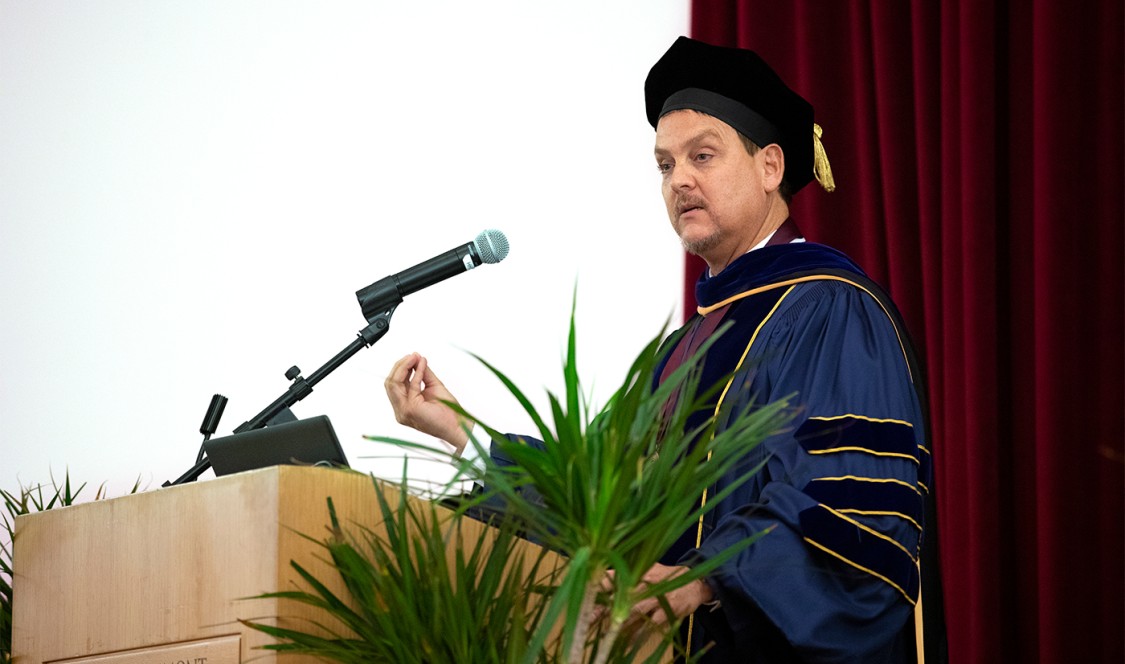 Prof. Gaston Espinosa