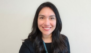 Selfie portrait of Katya Calvo Corado ’01