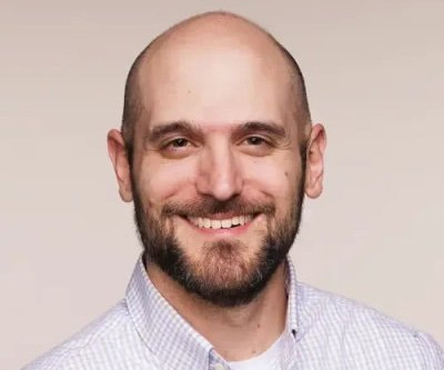 Photo of Robert Long.