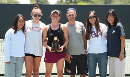 CMS Women's tennis champion