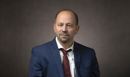 Jon Shields headshot