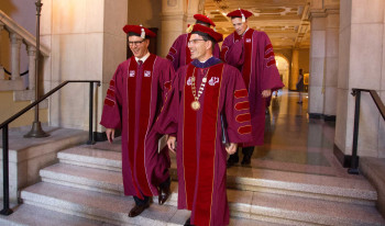 Pres. Chodosh walking with trustees